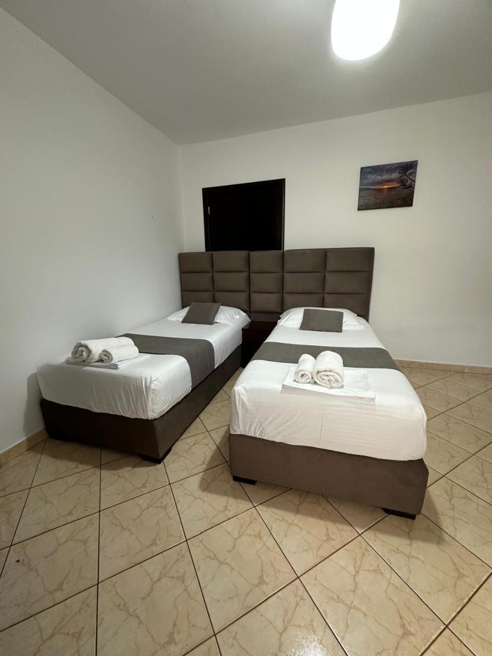 Guesthouse A&F Ksamil Exterior photo